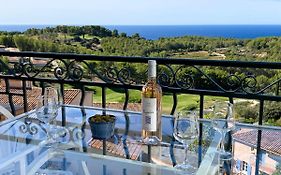 T3 Vue Mer Exceptionnelle Au Domaine Fregate Bandol